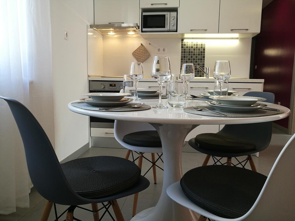 Apartments Benika Бол Экстерьер фото