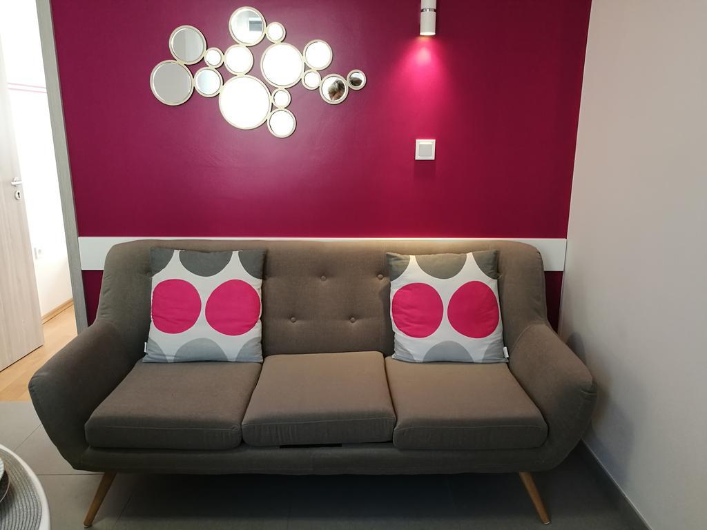 Apartments Benika Бол Экстерьер фото